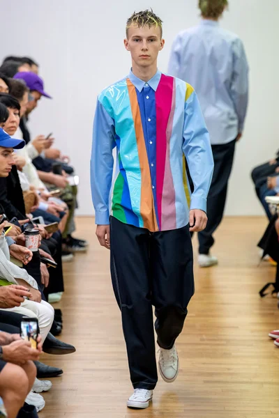 Look 5
